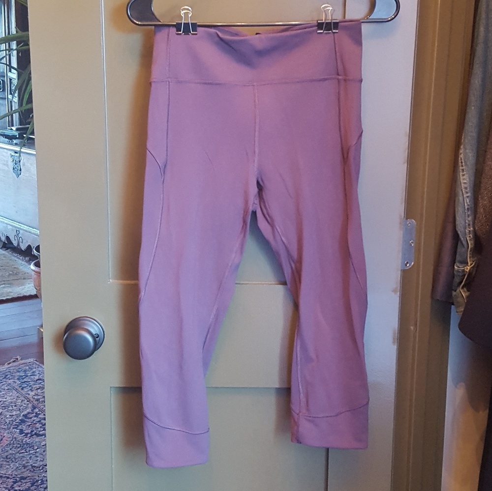 Lululemon In Movement Crop | Black Currant | 8